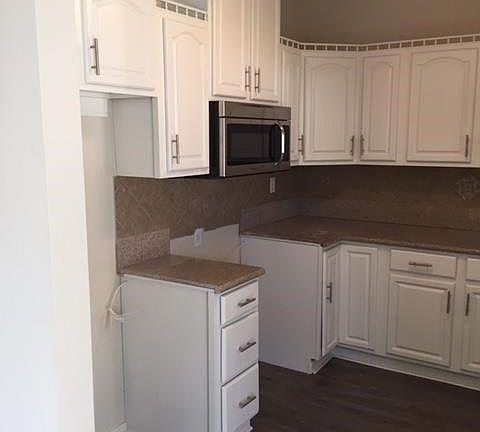 5th image of 510 N Louise Ave