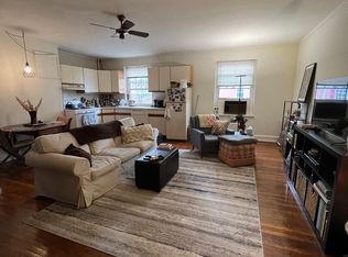 1202 Spruce St APT 3F, Philadelphia, PA 19107