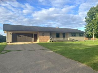 10122 E Jones Rd, Bellevue, MI 49021