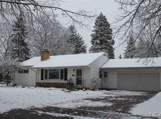 779 Harkness Dr, Adrian, MI 49221