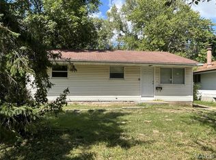 151 Brigadoon Cir, Saint Louis, MO 63137