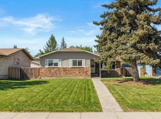 14520 S Parkside Dr SE, Calgary, AB T2J 4J8