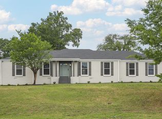 3704 Anderson Rd, Nashville, TN 37217