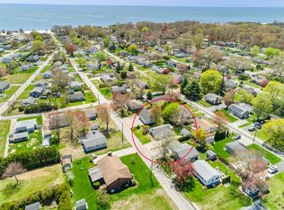 23 Columbus Ave, Old Lyme, CT 06371