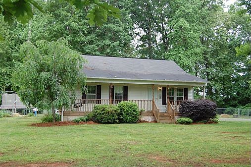 1st image of 157 Dakota Dr