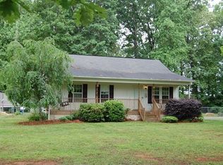 157 Dakota Dr, Graham, NC 27253