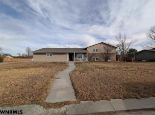 4313 Cottonwood Ave, Scottsbluff, NE 69361
