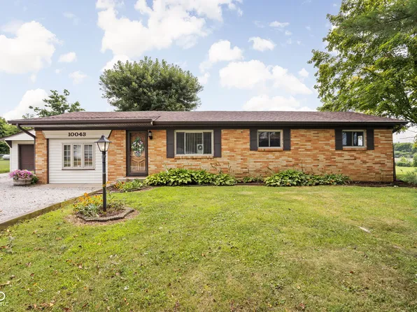 10043 Hodge Rd, Clayton, IN 46118
