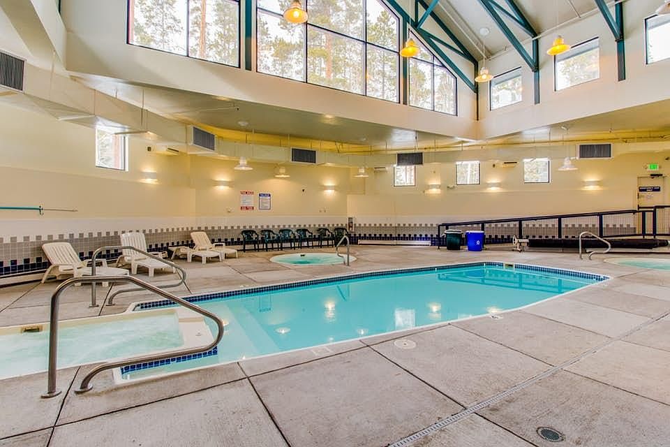 Pool and 3 hot tubs, plus sauna and gym