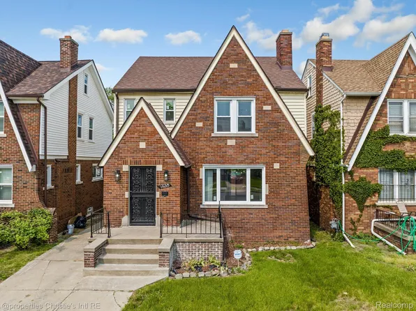 16225 Wisconsin St, Detroit, MI 48221
