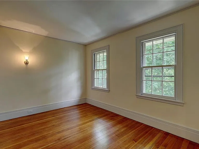 16 Elton St — Photo 14