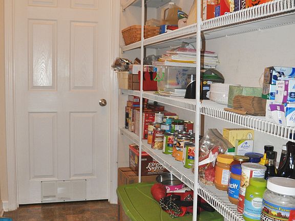 Second Pantry Area