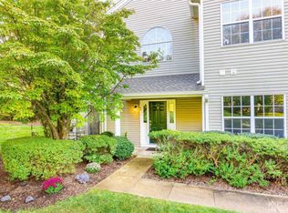 40 Four Oaks Rd, Bedminster, NJ 07921