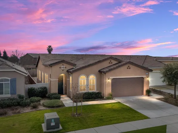 9709 Richland Hills Ln, Bakersfield, CA 93306