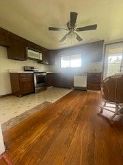 4th image of 108 Coal St