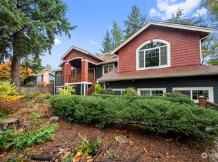 19905 88th Ave W, Edmonds, WA 98026