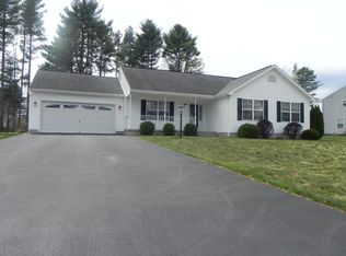29 Pheasant Way, South Glens Falls, NY 12803