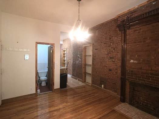 4th image of 417 E 116th St #5