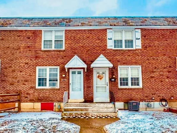 2074 Baker Dr, Allentown, PA 18103