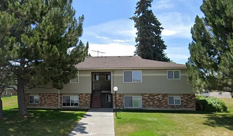 160 N 1 W — Photo 1