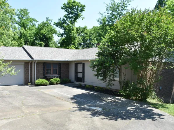 20 Hamill Rd, Huntington, WV 25701