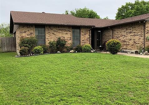2nd image of 4212 Staghorn Cir S