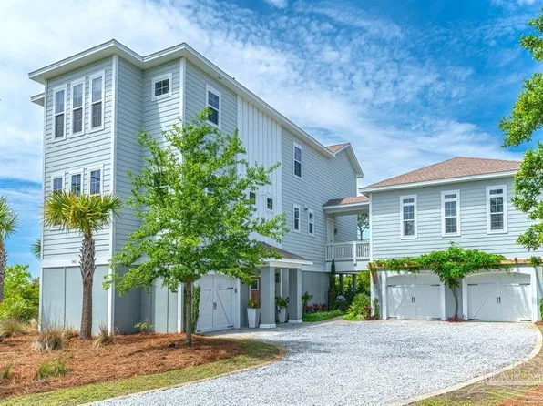 141 Shoreline Dr, Mary Esther, FL 32569