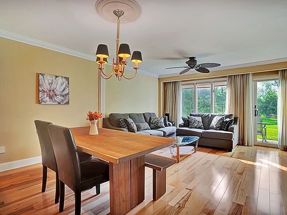 4th image of 6 Meadowview Ct