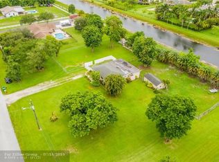 13780 SW 37th Ct, Davie, FL 33330