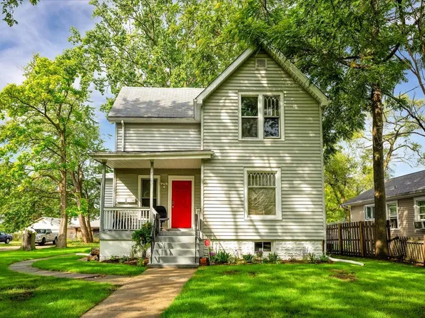 1616 Lincoln St, North Chicago, IL 60064