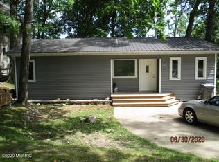 271 Saint Marys Lake Rd, Battle Creek, MI