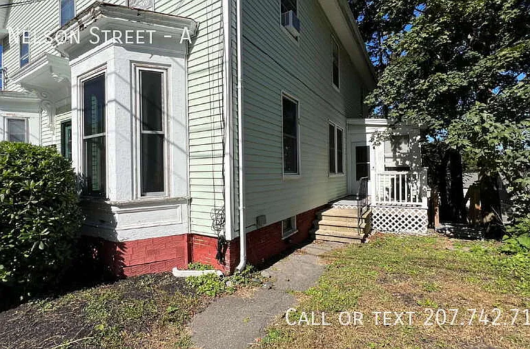 29 Nelson St #A — Photo 3