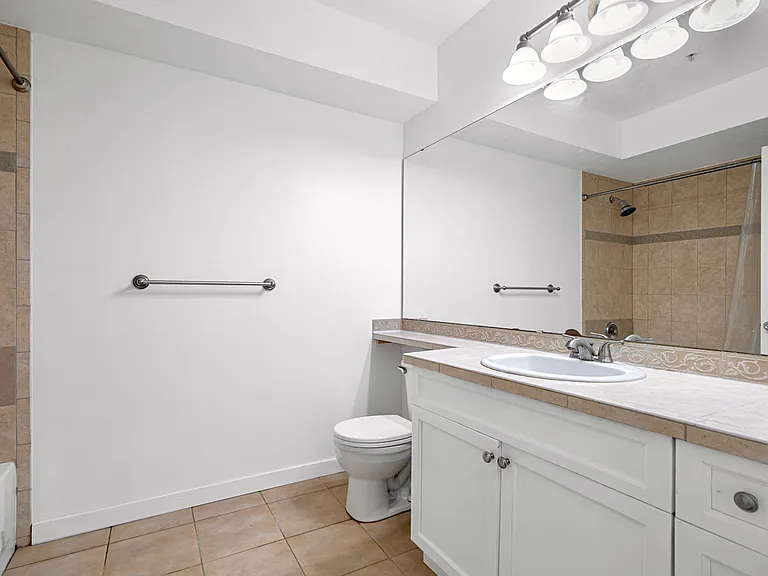 530 4th Ave W #108 — Photo 11