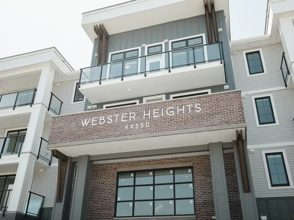 44550 Freshwater Dr, Chilliwack, BC V2R 6A3