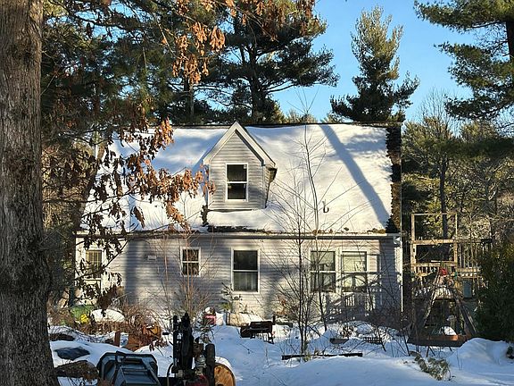 3rd image of 58 Bunnys Rd