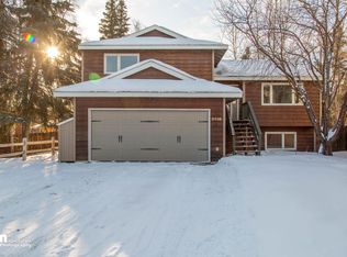3910 Eric Cir, Anchorage, AK 99507