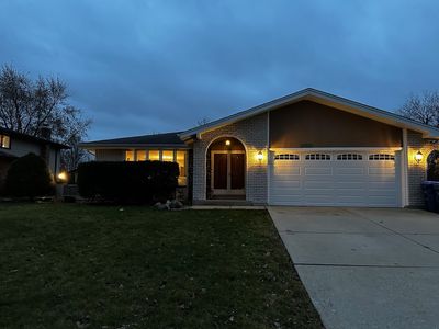 2411 Old Tavern Rd, Lisle, IL, 60532