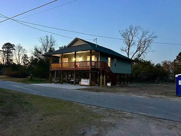 303 E Jones St, Trenton, NC 28585