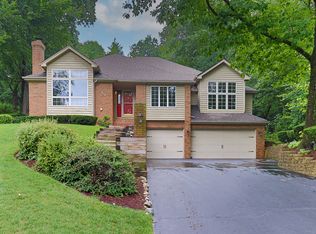 715 Harper Dr, Algonquin, IL