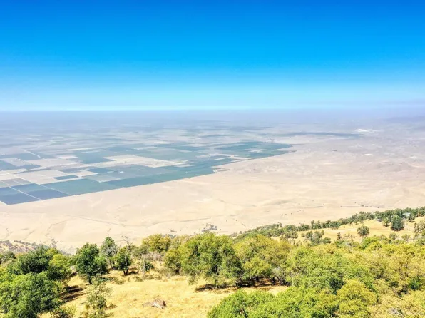 26751 El Camino Dr, Tehachapi, CA 93561