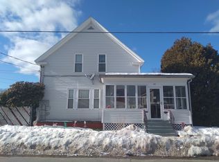 69 Pine St, Rochester, NH 03867