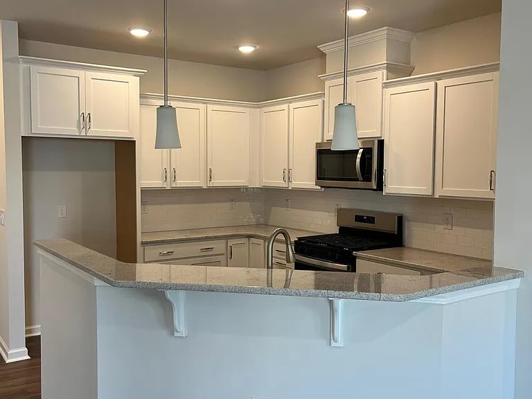 415 Parker Station Ave — Photo 6