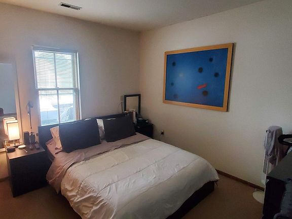4th image of 1703 N Arlington Pl #B