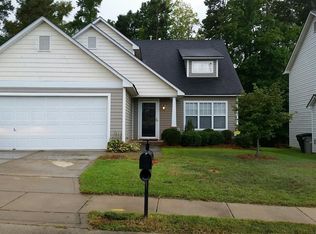 869 Raindrops Rd, Gastonia, NC 28054