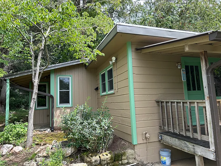 14 Bear Creek Pl — Photo 3