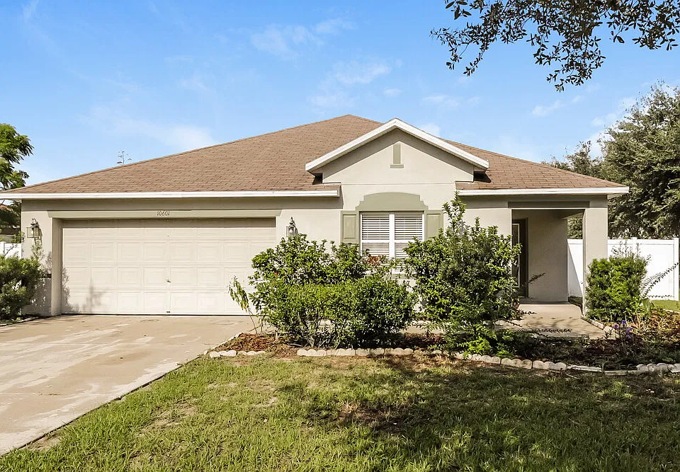 10601 Boyette Creek Blvd