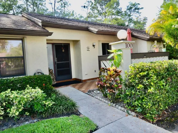 100 Rose Bay Court, Royal Palm Beach, FL 33411