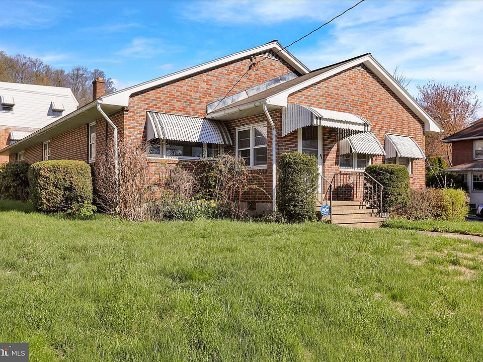 1st image of 606 Carsonia Ave