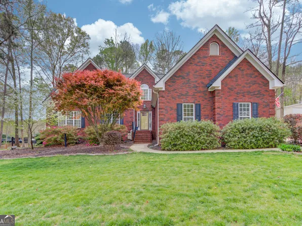 124 Dumar Ln, Hoschton, GA 30548