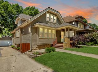 2369 N 66th St, Wauwatosa, WI 53213